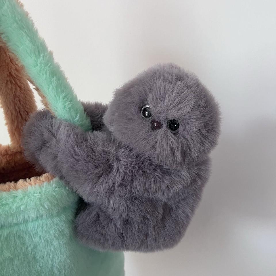 Grey Malina